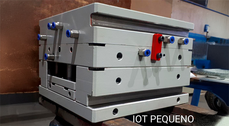 Case plástico injetado do equipamento IoT industrial da Khomp